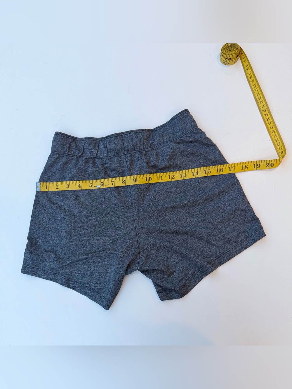 Nike Charcoal Gray Stretch Athletic Shorts Branded Waistband Pockets XS - Picture 8 of 10